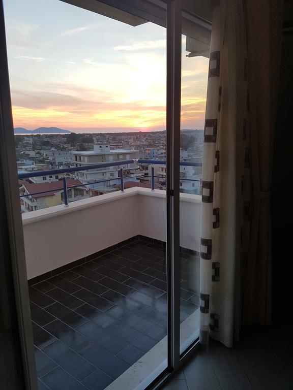 Modern Cozy Apartment Seaview Vlore Bagian luar foto